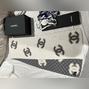 ❌SOLD❌ Chanel Wool Cashmere Long Scarf